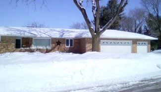 1305 2nd St SE, Oelwein, IA 50662