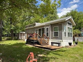 21-161 Woodhaven Lakes, Sublette, IL 61367