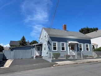 37 Charles St, Haverhill, MA 01830