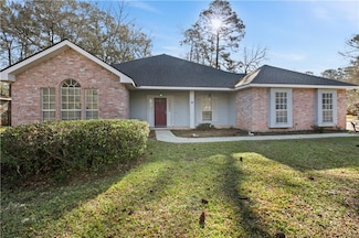 105 Cherokee Dr, Abita Springs, LA 70420