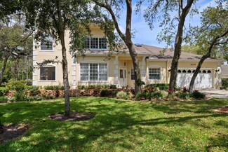 2175 Oak Forest Ln, Palm Harbor, FL 34683