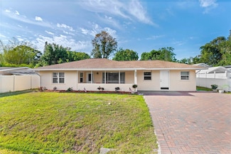2108 Outer Dr, Sarasota, FL 34231