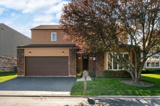 2430 Cobblewood Dr Unit 18, Northbrook, IL 60062