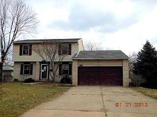 205 Loretta Dr, Middletown, OH 45044