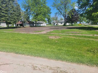 301 W Main St, Tingley, IA 50863