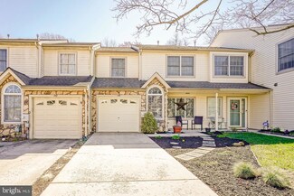 338 Lake Side Dr, Swedesboro, NJ 08085