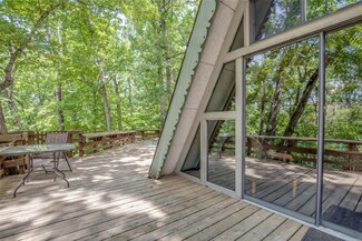 713 E Aspen Circle Dr, Wright City, MO 63390