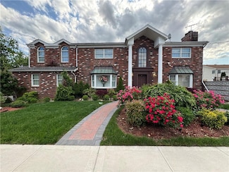 728 Huguenot Ave, Staten Island, NY 10312