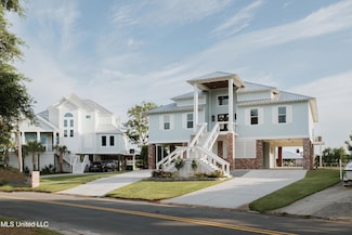 13152 Hanover Dr, Ocean Springs, MS 39564