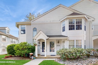 280 Tulip Ln, Freehold, NJ 07728