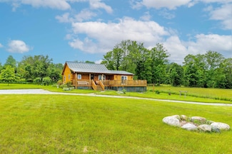 1057 Jefferson Hill Rd, Newbury, VT 05051