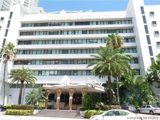 6345 Collins Ave Unit PH-21, Miami Beach, FL 33141