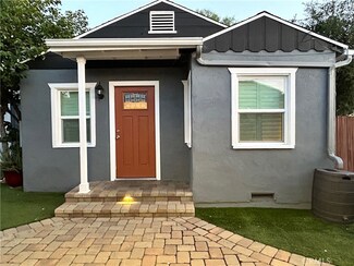 1071 N Avenue 51 Unit 1/2, Los Angeles, CA 90042