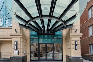 60 W Erie St Unit 1701, Chicago, IL 60654