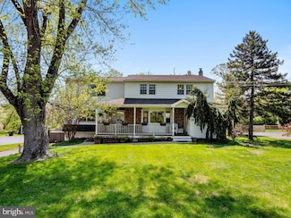 59 Hagan Dr, New Hope, PA 18938