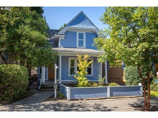 1017 SE 33rd Ave, Portland, OR 97214
