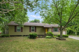 2921 Overlook Dr, Fort Wayne, IN 46808