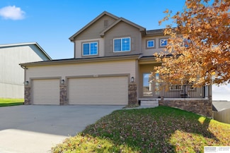 18819 Cottonwood St, Omaha, NE 68136