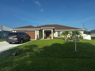 2881 SE Pace Dr, Port Saint Lucie, FL 34984