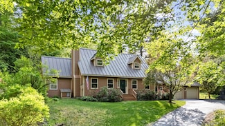 27 S Brook Cir, Newbury, NH 03255