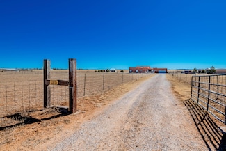 300 Thompson Rd, Moriarty, NM 87035