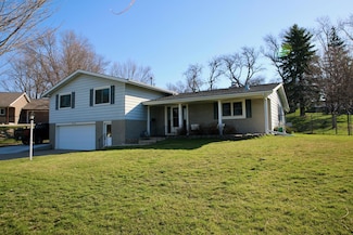 309 Crescent Dr, Albert Lea, MN 56007
