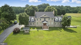 75 W Bay Front Rd, Lothian, MD 20711