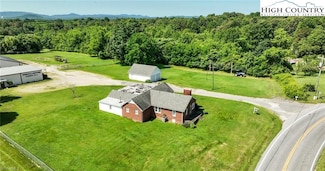 820 Suncrest Orchard Rd, North Wilkesboro, NC 28659