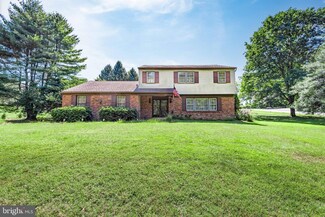 600 Gages Ln, West Chester, PA 19382