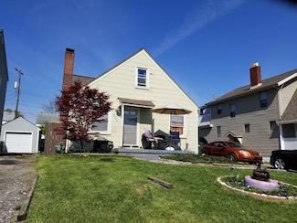 653 S Hague Ave, Columbus, OH 43204