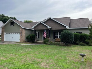 51 David Hussey Rd, Newton, AL 36352