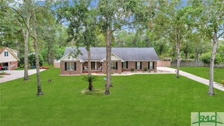 409 Steele Wood Dr, Richmond Hill, GA 31324