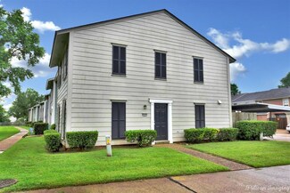 10301 Los Altos Dr, Shreveport, LA 71115