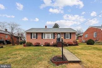 198 Burgess St, Orange, VA 22960