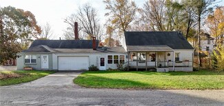 224 Tower St SW, Beach City, OH 44608