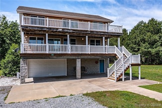 224 Oyster Creek Dr, White Stone, VA 22578