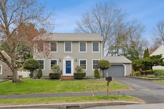 135 Regan Ln, Portland, ME 04103
