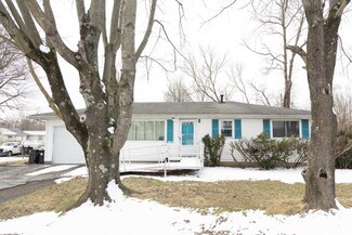 1207 W State Road 256, Austin, IN 47102