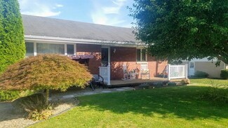 18 Delrose Dr, Monessen, PA 15062