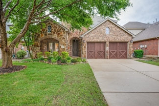 1320 Golf Club Dr, Lantana, TX 76226