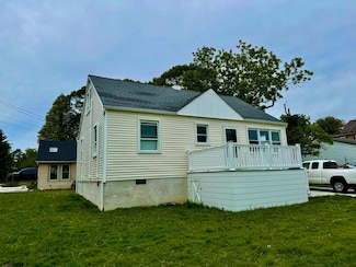 29 E Pierson Ave, Somers Point, NJ 08244