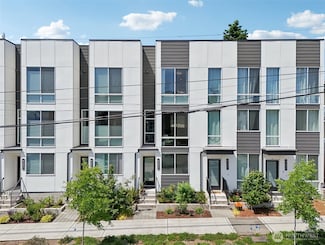 4303 Dayton Ave N Unit E, Seattle, WA 98103