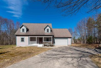 34 Well Rd, Center Conway, NH 03813