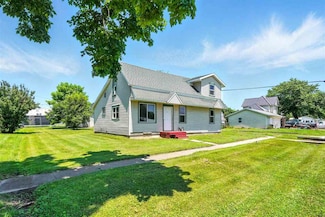 205 W Madison St, Brighton, IA 52540