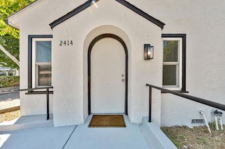 2414 24th St, Sacramento, CA 95818