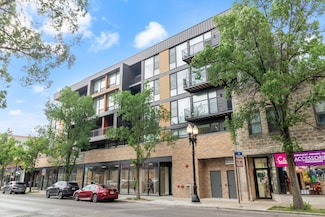4513 N Clark St Unit 208, Chicago, IL 60640