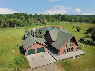 10071 Hillman Rd, Lakeview, MI 48850