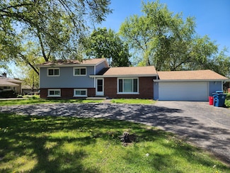 1352 Glen Ellyn Rd, Glendale Heights, IL 60139
