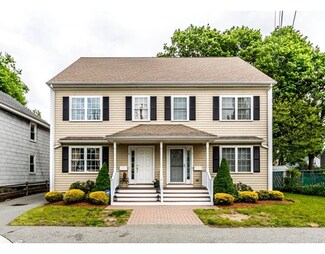 189 Grove St Unit 2, Waltham, MA 02453