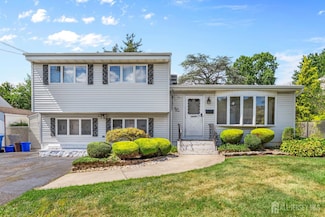 43 Frederick Place, Old Bridge, NJ 08857